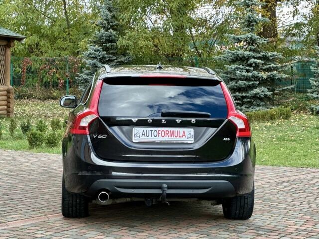 Черный Вольво B60, объемом двигателя 1.6 л и пробегом 244 тыс. км за 11990 $, фото 4 на Automoto.ua