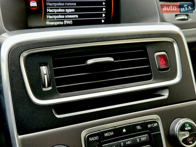 Черный Вольво B60, объемом двигателя 1.56 л и пробегом 240 тыс. км за 12490 $, фото 29 на Automoto.ua