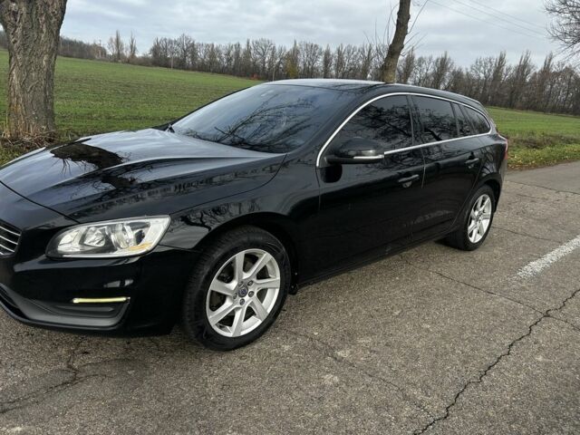 Чорний Вольво B60, об'ємом двигуна 1.6 л та пробігом 271 тис. км за 11200 $, фото 2 на Automoto.ua