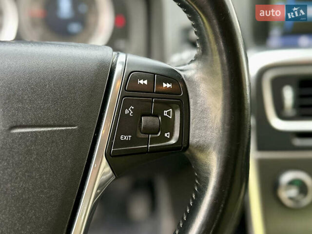 Черный Вольво B60, объемом двигателя 1.56 л и пробегом 240 тыс. км за 12490 $, фото 23 на Automoto.ua