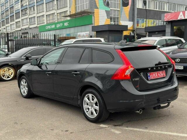 Черный Вольво B60, объемом двигателя 2 л и пробегом 243 тыс. км за 14500 $, фото 5 на Automoto.ua