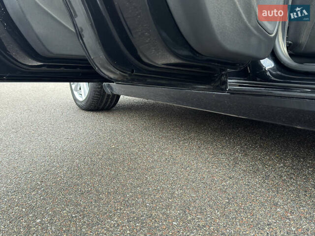 Черный Вольво B60, объемом двигателя 1.98 л и пробегом 235 тыс. км за 13000 $, фото 19 на Automoto.ua