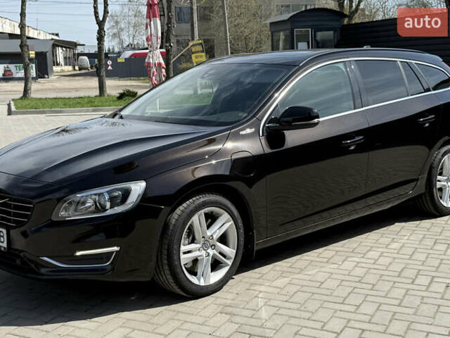 Черный Вольво B60, объемом двигателя 2.4 л и пробегом 294 тыс. км за 14500 $, фото 8 на Automoto.ua