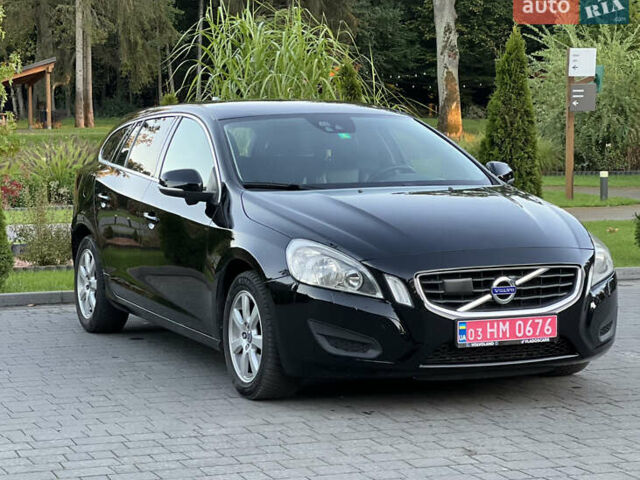 Черный Вольво B60, объемом двигателя 2 л и пробегом 238 тыс. км за 12390 $, фото 12 на Automoto.ua