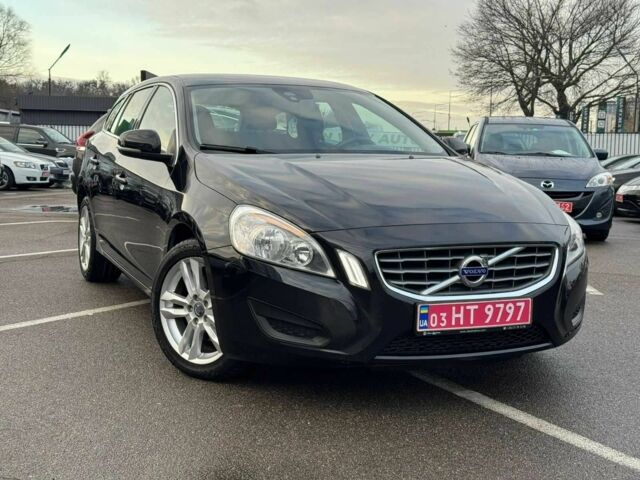 Черный Вольво B60, объемом двигателя 2 л и пробегом 235 тыс. км за 13000 $, фото 9 на Automoto.ua