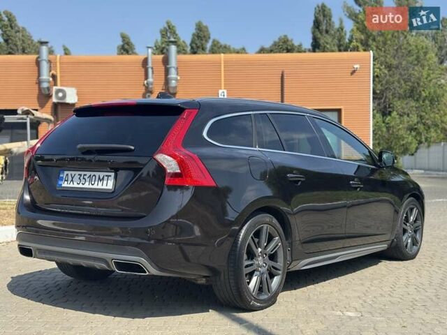 Чорний Вольво B60, об'ємом двигуна 2.4 л та пробігом 258 тис. км за 15300 $, фото 13 на Automoto.ua