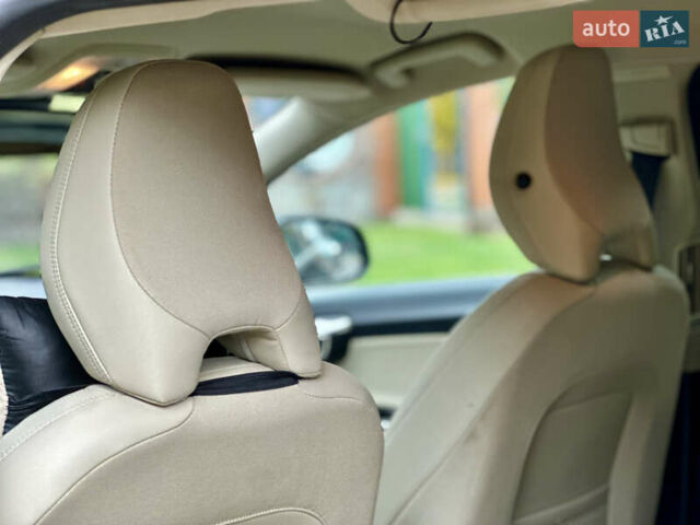 Черный Вольво B60, объемом двигателя 1.56 л и пробегом 240 тыс. км за 12490 $, фото 39 на Automoto.ua