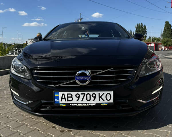 Чорний Вольво B60, об'ємом двигуна 2.4 л та пробігом 230 тис. км за 14000 $, фото 68 на Automoto.ua