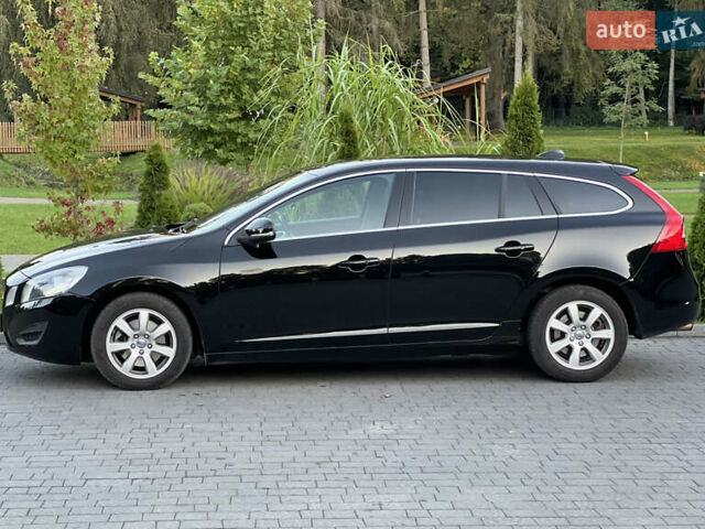 Черный Вольво B60, объемом двигателя 2 л и пробегом 238 тыс. км за 12390 $, фото 14 на Automoto.ua