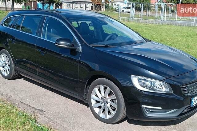 Вольво B60 2014 у Житомирі на Automoto.ua Чорний Вольво B60, об'ємом двигуна 2 л та пробігом 350 тис. км за 12899 $, фото 14 на Automoto.ua