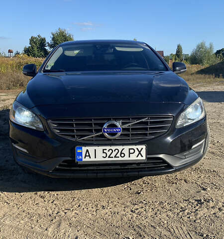 Черный Вольво B60, объемом двигателя 1.97 л и пробегом 252 тыс. км за 13200 $, фото 3 на Automoto.ua