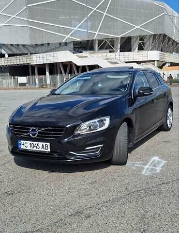 Черный Вольво B60, объемом двигателя 2.4 л и пробегом 271 тыс. км за 16700 $, фото 32 на Automoto.ua