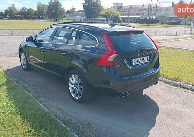 Вольво B60 2014 у Житомирі на Automoto.ua Чорний Вольво B60, об'ємом двигуна 2 л та пробігом 350 тис. км за 12899 $, фото 11 на Automoto.ua