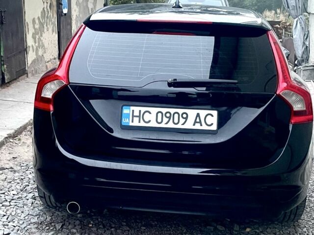Чорний Вольво B60, об'ємом двигуна 2 л та пробігом 203 тис. км за 13500 $, фото 4 на Automoto.ua