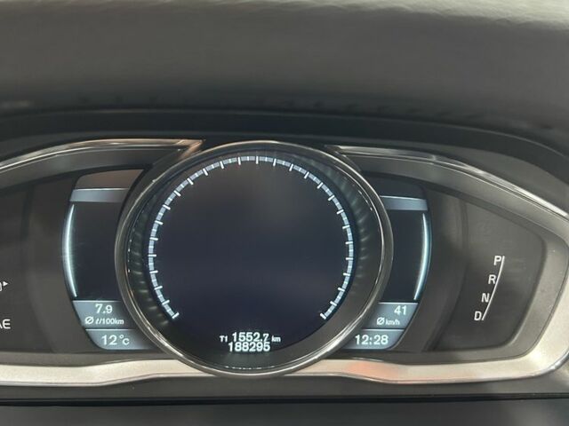 Черный Вольво B60, объемом двигателя 2 л и пробегом 188 тыс. км за 370 $, фото 23 на Automoto.ua