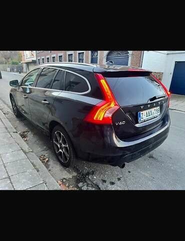 Чорний Вольво B60, об'ємом двигуна 1.56 л та пробігом 219 тис. км за 11700 $, фото 5 на Automoto.ua