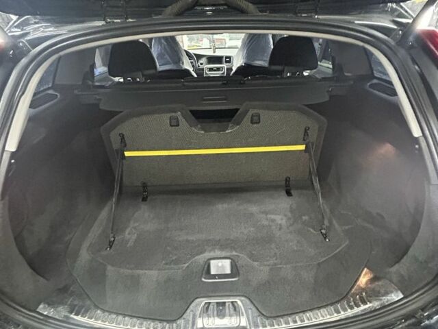 Черный Вольво B60, объемом двигателя 2 л и пробегом 188 тыс. км за 370 $, фото 9 на Automoto.ua