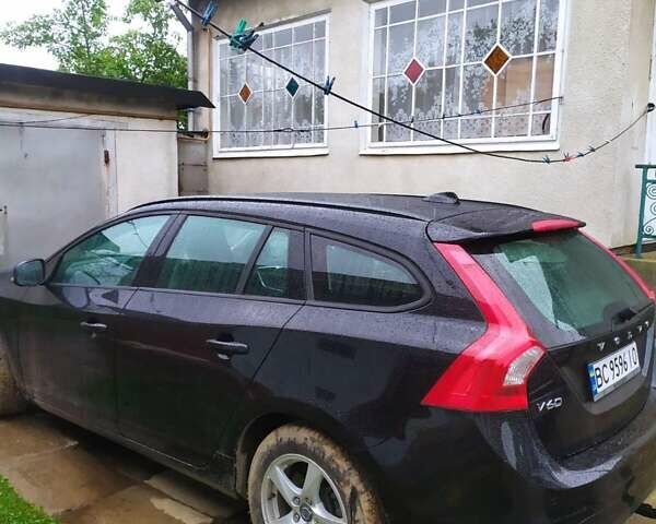 Черный Вольво B60, объемом двигателя 1.6 л и пробегом 210 тыс. км за 12900 $, фото 26 на Automoto.ua