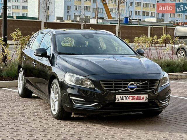 Чорний Вольво B60, об'ємом двигуна 2.4 л та пробігом 230 тис. км за 14990 $, фото 2 на Automoto.ua