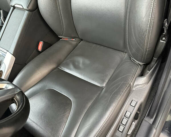 Черный Вольво B60, объемом двигателя 2.4 л и пробегом 340 тыс. км за 12300 $, фото 10 на Automoto.ua