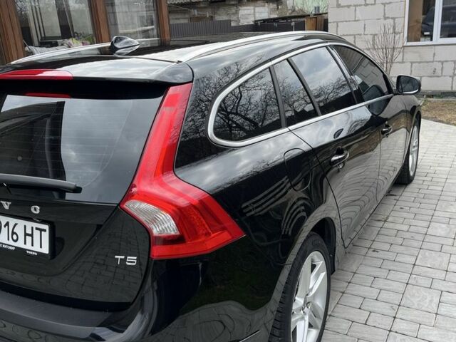 Чорний Вольво B60, об'ємом двигуна 2 л та пробігом 187 тис. км за 12500 $, фото 4 на Automoto.ua