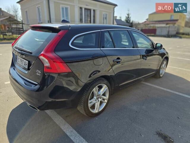 Черный Вольво B60, объемом двигателя 2.4 л и пробегом 215 тыс. км за 14900 $, фото 5 на Automoto.ua