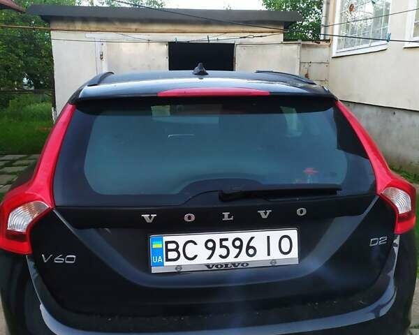 Черный Вольво B60, объемом двигателя 1.6 л и пробегом 210 тыс. км за 12900 $, фото 24 на Automoto.ua