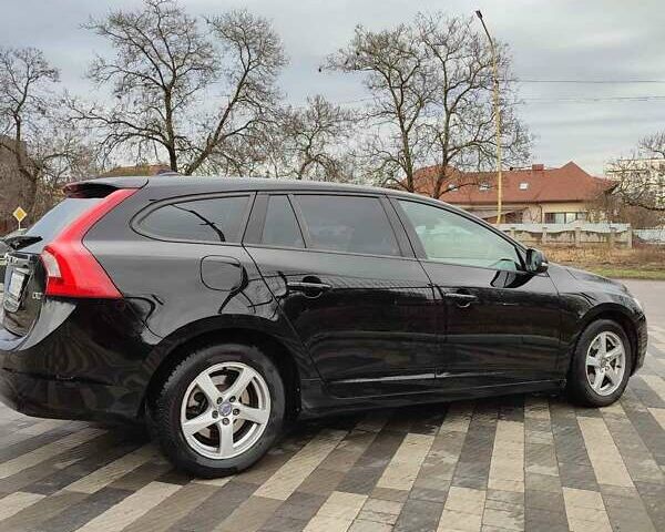 Черный Вольво B60, объемом двигателя 1.97 л и пробегом 229 тыс. км за 11299 $, фото 2 на Automoto.ua