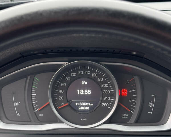 Черный Вольво B60, объемом двигателя 1.56 л и пробегом 246 тыс. км за 13800 $, фото 37 на Automoto.ua