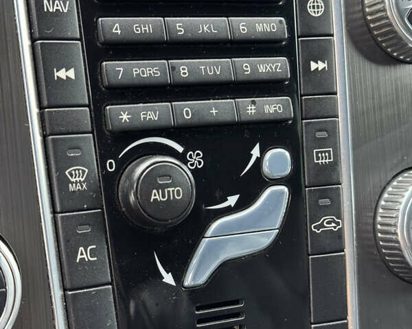 Черный Вольво B60, объемом двигателя 1.56 л и пробегом 246 тыс. км за 13800 $, фото 34 на Automoto.ua