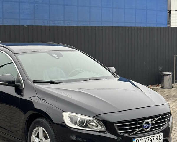 Черный Вольво B60, объемом двигателя 1.56 л и пробегом 246 тыс. км за 13800 $, фото 3 на Automoto.ua
