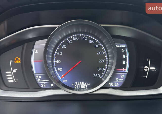 Черный Вольво B60, объемом двигателя 1.99 л и пробегом 212 тыс. км за 11800 $, фото 18 на Automoto.ua