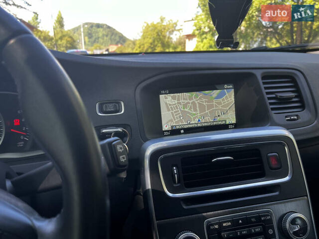 Чорний Вольво B60, об'ємом двигуна 1.97 л та пробігом 235 тис. км за 12700 $, фото 9 на Automoto.ua