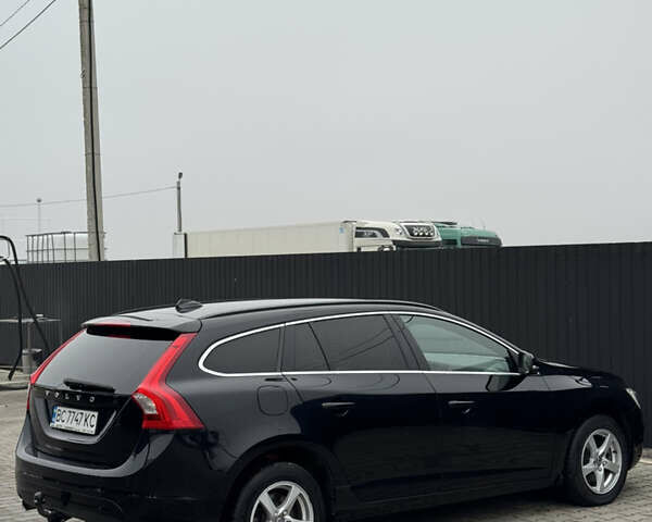Черный Вольво B60, объемом двигателя 1.56 л и пробегом 246 тыс. км за 13800 $, фото 18 на Automoto.ua