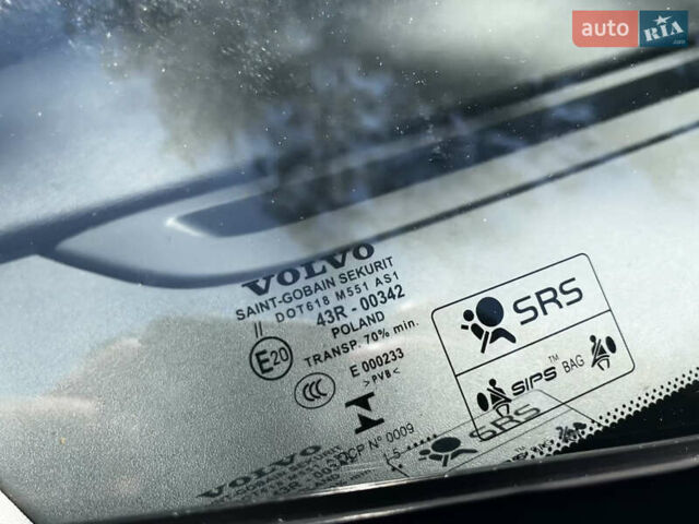 Чорний Вольво B60, об'ємом двигуна 1.97 л та пробігом 224 тис. км за 12800 $, фото 18 на Automoto.ua