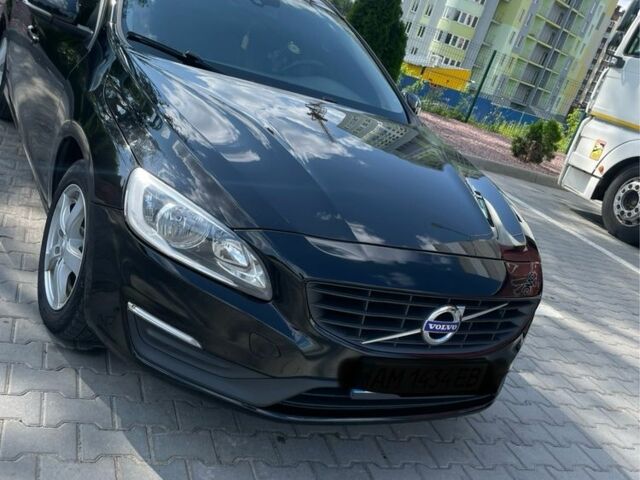 Чорний Вольво B60, об'ємом двигуна 2 л та пробігом 298 тис. км за 11000 $, фото 3 на Automoto.ua