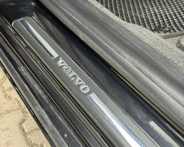 Черный Вольво B60, объемом двигателя 1.56 л и пробегом 246 тыс. км за 13800 $, фото 45 на Automoto.ua