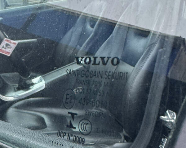 Черный Вольво B60, объемом двигателя 1.56 л и пробегом 246 тыс. км за 13800 $, фото 69 на Automoto.ua