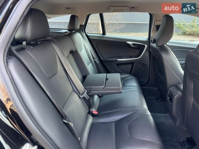 Черный Вольво B60, объемом двигателя 2 л и пробегом 246 тыс. км за 14550 $, фото 55 на Automoto.ua