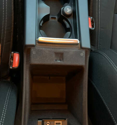 Чорний Вольво B60, об'ємом двигуна 1.56 л та пробігом 142 тис. км за 12900 $, фото 26 на Automoto.ua