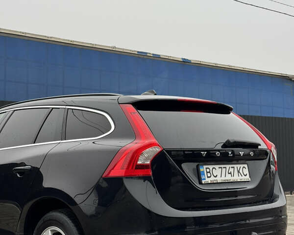 Черный Вольво B60, объемом двигателя 1.56 л и пробегом 246 тыс. км за 13800 $, фото 13 на Automoto.ua