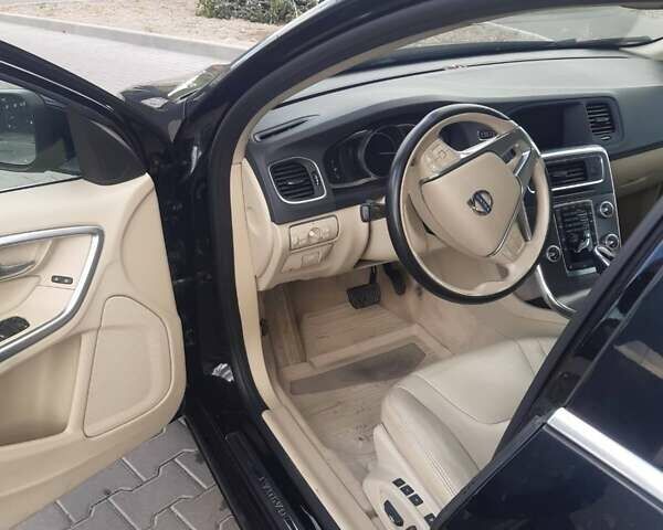 Чорний Вольво B60, об'ємом двигуна 1.97 л та пробігом 126 тис. км за 13499 $, фото 30 на Automoto.ua