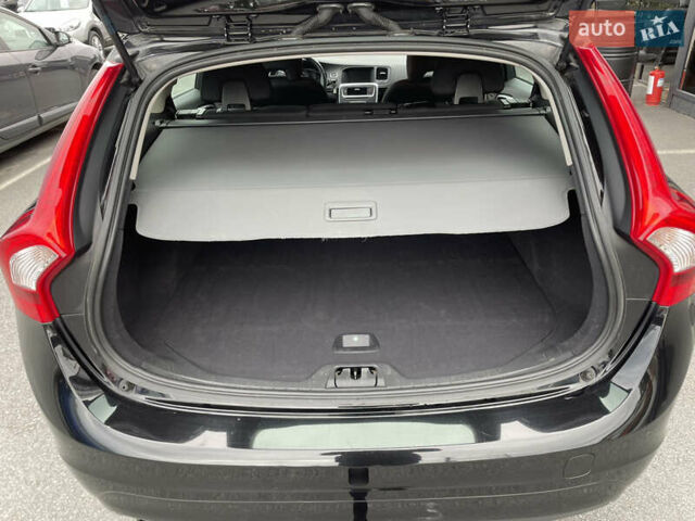 Чорний Вольво B60, об'ємом двигуна 1.99 л та пробігом 214 тис. км за 12850 $, фото 11 на Automoto.ua