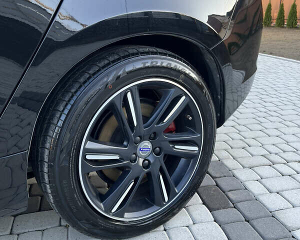 Черный Вольво B60, объемом двигателя 1.97 л и пробегом 49 тыс. км за 18500 $, фото 26 на Automoto.ua