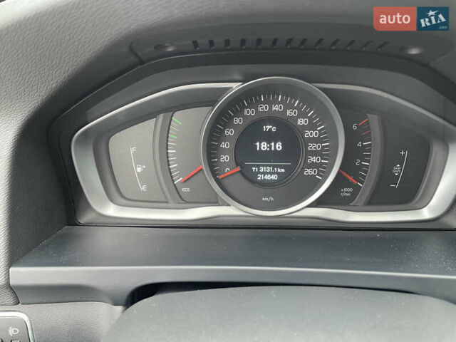 Чорний Вольво B60, об'ємом двигуна 1.99 л та пробігом 214 тис. км за 12850 $, фото 14 на Automoto.ua