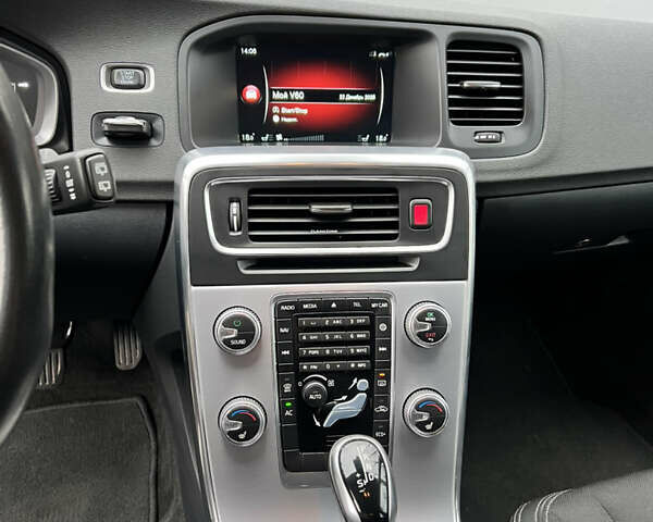 Чорний Вольво B60, об'ємом двигуна 2 л та пробігом 207 тис. км за 14200 $, фото 17 на Automoto.ua