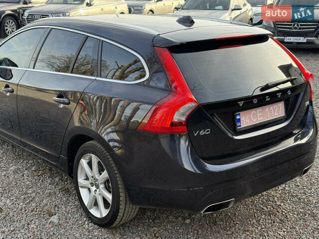 Черный Вольво B60, объемом двигателя 2 л и пробегом 148 тыс. км за 12200 $, фото 10 на Automoto.ua