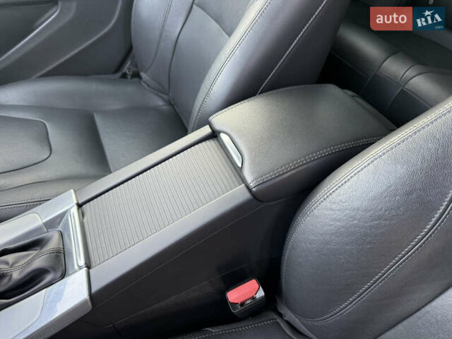 Черный Вольво B60, объемом двигателя 2 л и пробегом 148 тыс. км за 12200 $, фото 35 на Automoto.ua