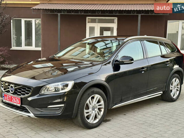 Черный Вольво B60, объемом двигателя 2 л и пробегом 198 тыс. км за 16950 $, фото 2 на Automoto.ua