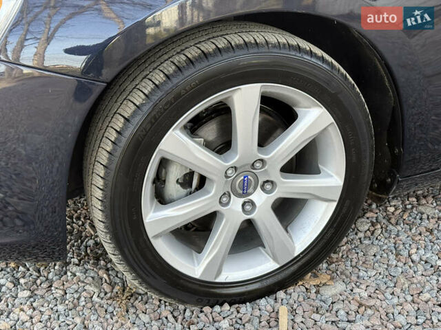 Черный Вольво B60, объемом двигателя 2 л и пробегом 148 тыс. км за 12200 $, фото 4 на Automoto.ua